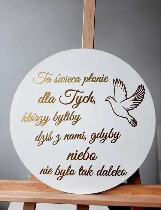 Ta świeca płonie dla tych tablica ślubna złoty napis