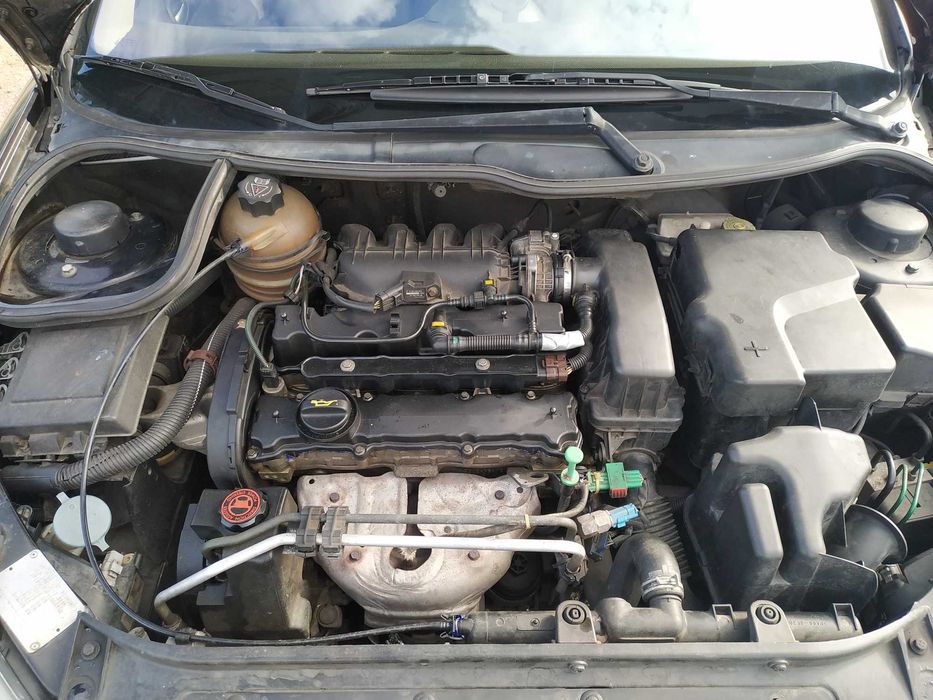 Peugeot 206 1.4 16V Black and Silver