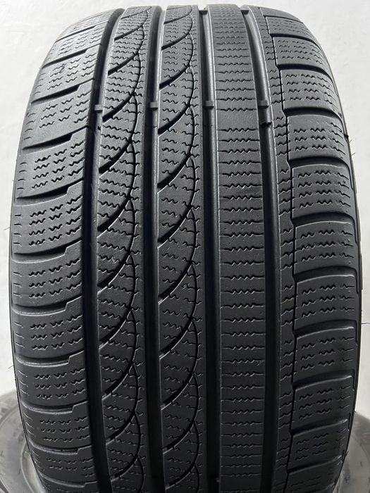 2шт зима 235/35/R19 2024р Ice Plus S 210