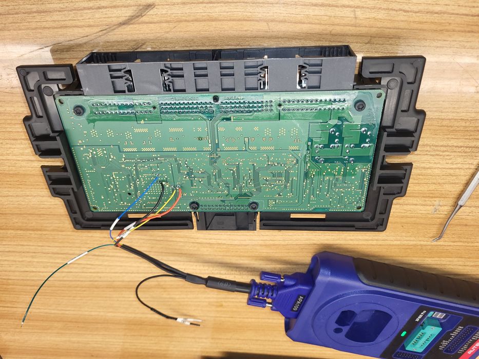 Naprawa reset modułu swiatel FRM bmw mini FRM3/FRM2 plug&play bez kodo