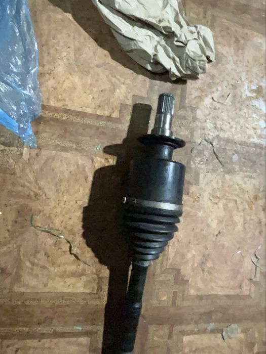Продам піввісь , шрус на Peugeot Landtrek , Fiat Titano