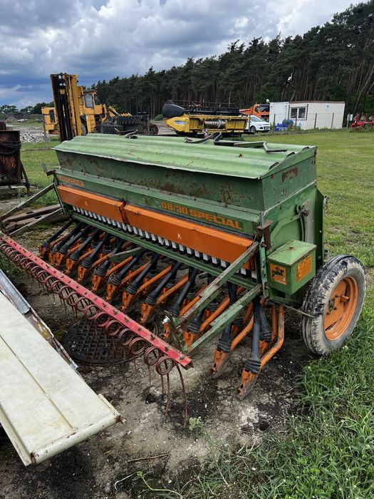 Siewnik amazone d8