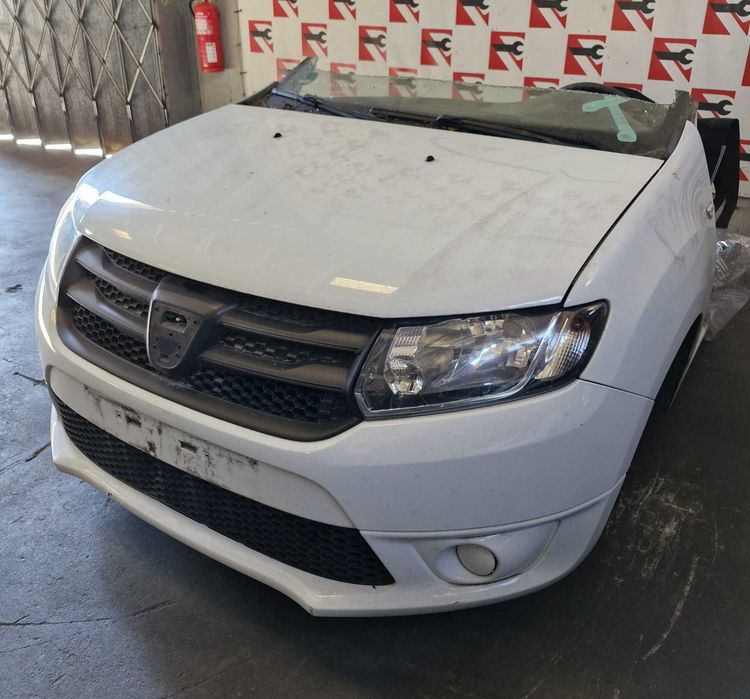 Frente Completa Dacia Logan 1.5 DCi 2013 #E41