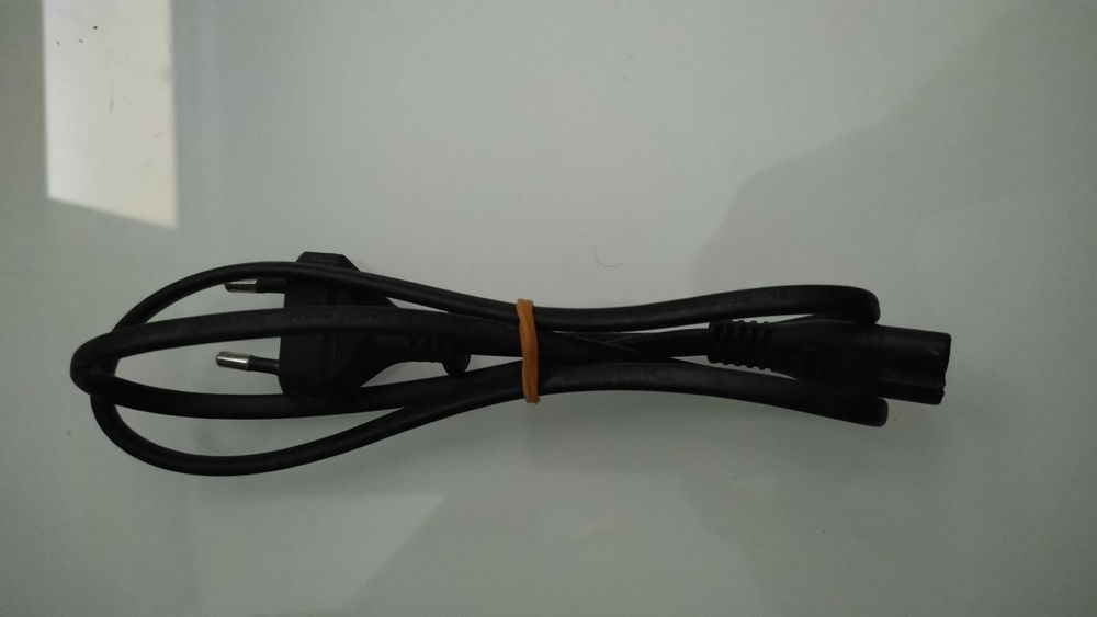 Carregador Toshiba PA5178U-1ACA
