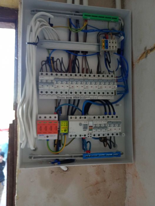 Elektryk/Usługi/Modernizacje/Fotowoltaika/Alarmy/Pomiary/Awarie 24/7