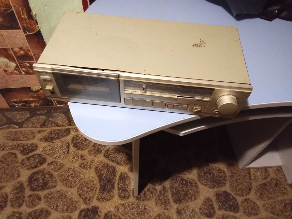 Магнітофон Хайтач