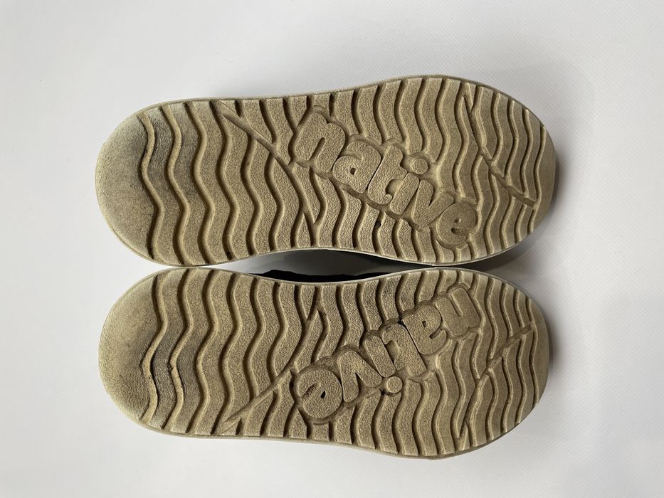 Native Chamonix жіночі зимові чоботи взуття чорні