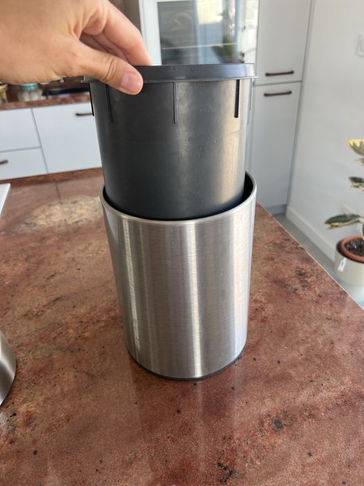 Kosz Touch Bin 3l stal matowa Brabantia