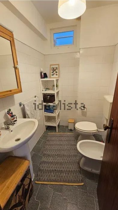 Quarto em apartamento