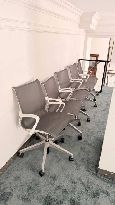 Krzesło biurowe Herman Miller Setu – design premium, dobry stan. 1szt.
