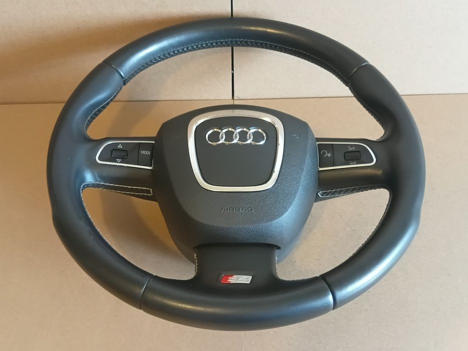 Volante  Audi S4