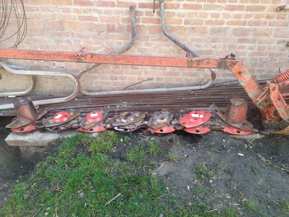 Kosiarka Kuhn GMD 700