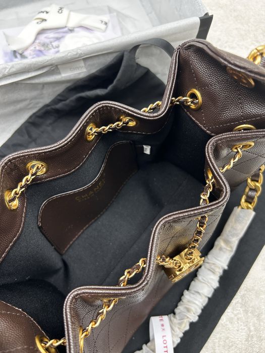 Сумочка в стилі Chanel