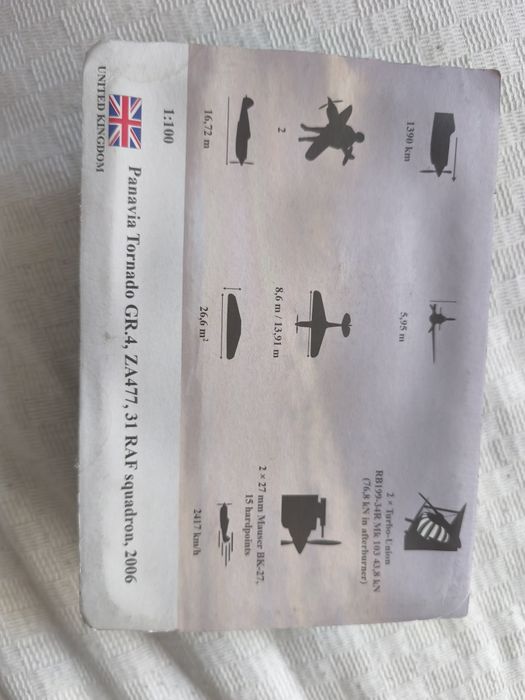 Samolot kolekcjonerski model Panavia Tornado  GR.4 AmerCom