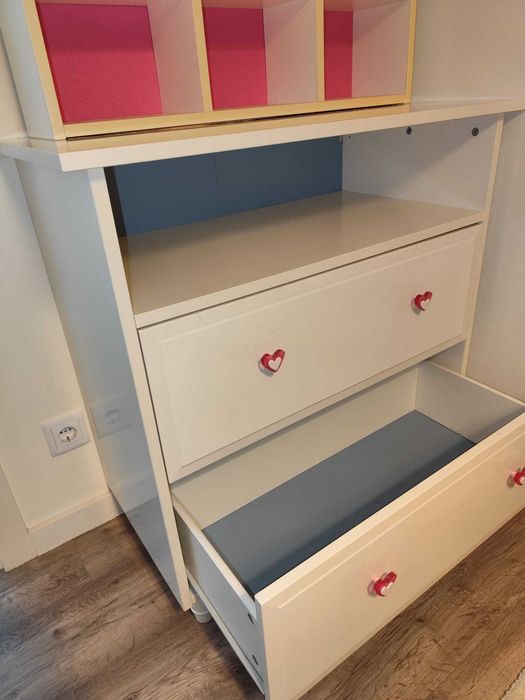 Armário Branco com Gavetas e Prateleiras IKEA