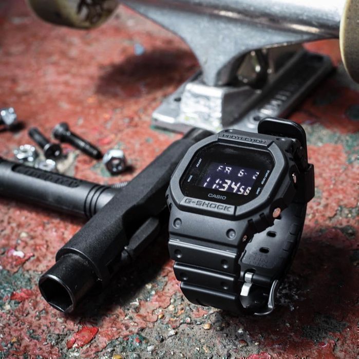 Мужские часы Casio DW-5600BB-1E ! Оригинал! Фирменная гарантия 2 года!