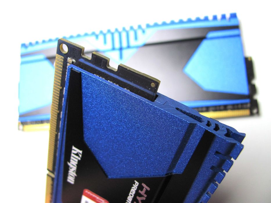 Топова оперативна пам'ять Kingston HyperX Predator 16 GB (2 х 8 ГБ)