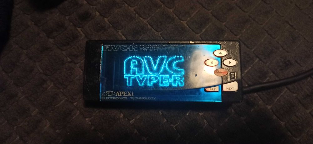 Apexi AVC-R буст контроллер