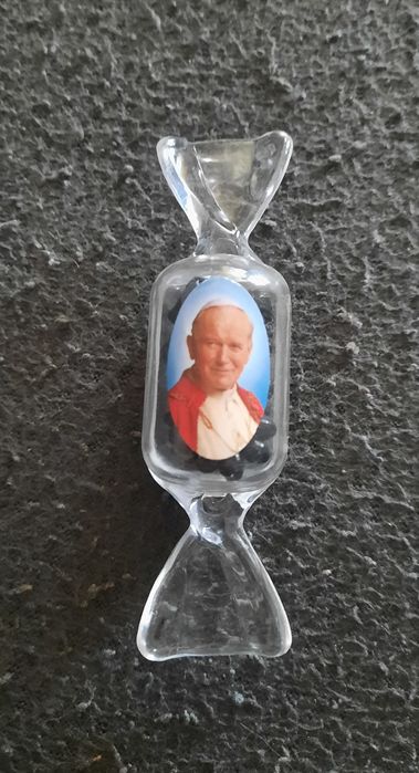 Różaniec w futerale - Jan Paweł II - Medjugorie - w kształcie cukierka