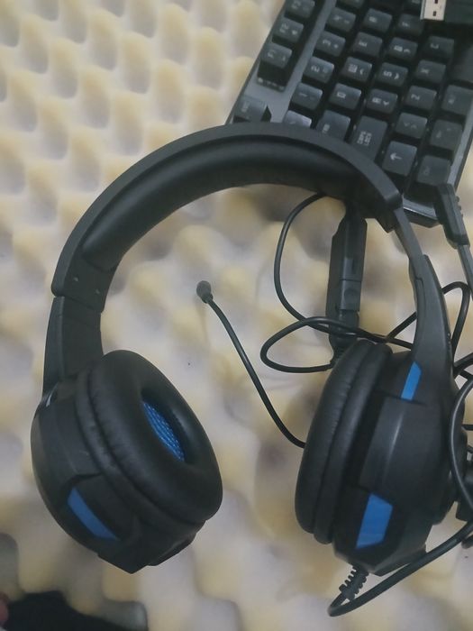 Fones,rato e teclado