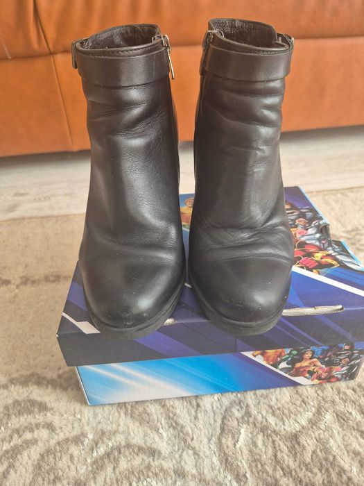 Botki damskie skórzane