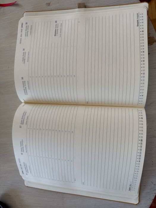 Kalendarze 2024_może_być_notes