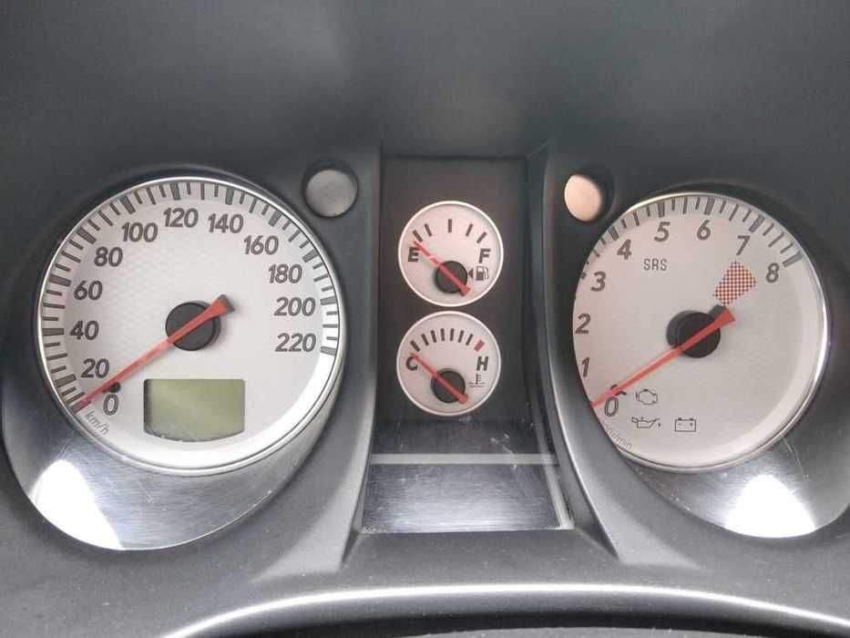 Мицубиси аутлендер