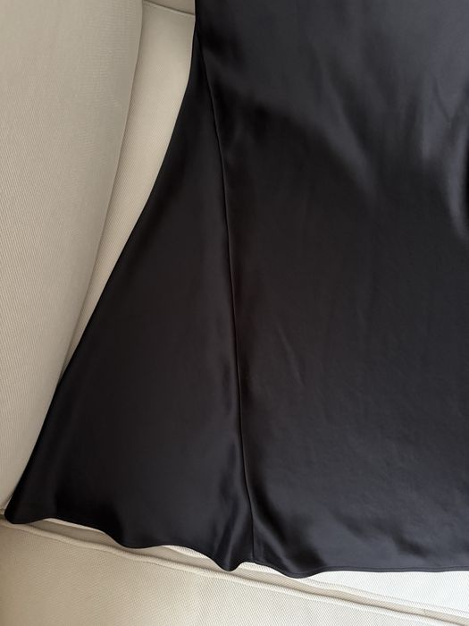 Юбка Bazhane атласна, дуже гарна