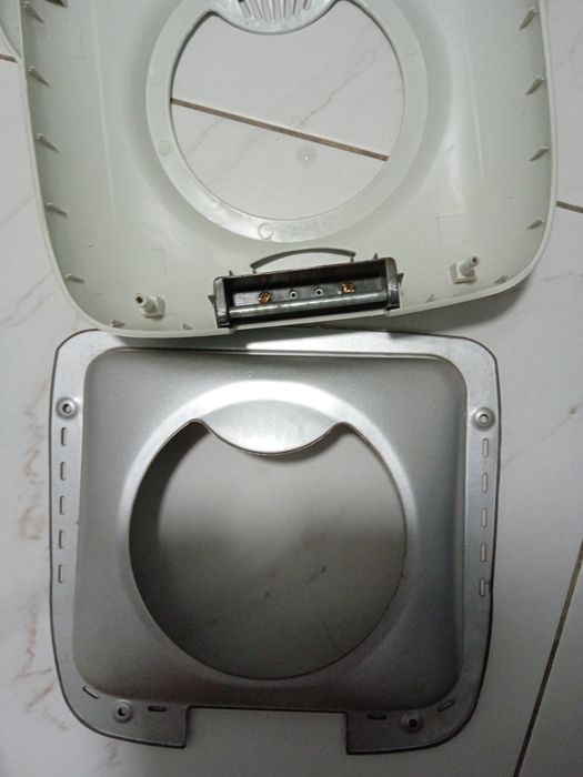 Лот запчастин від паро генератора,інше.