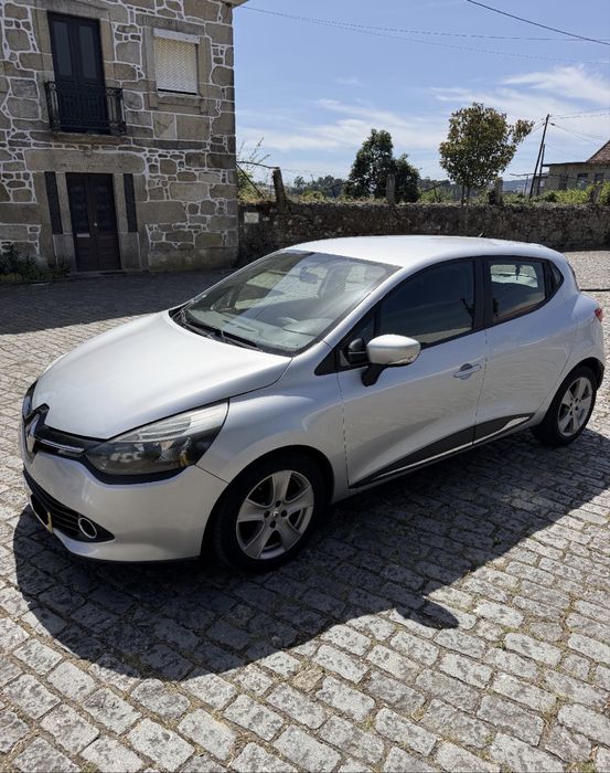 Renault Clio Energy dCi 90 EDC Limited – Automático (2015)