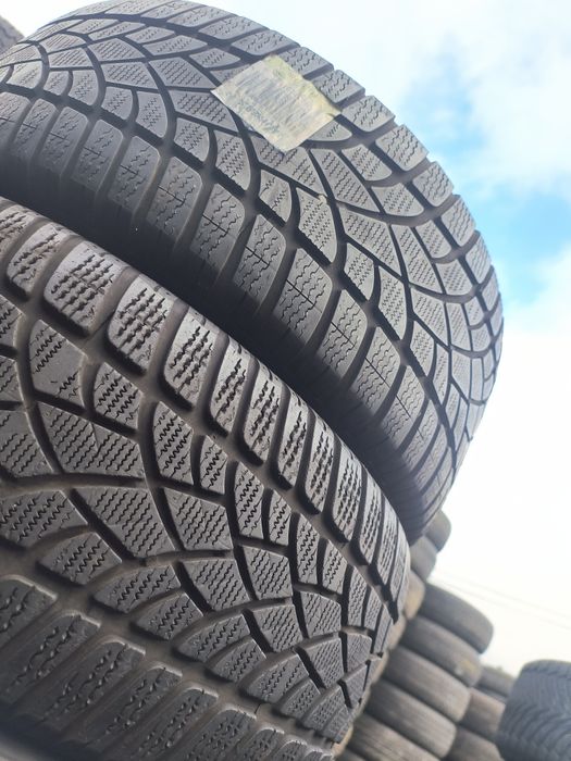 255/45R18 Dunlop winter sport 3D