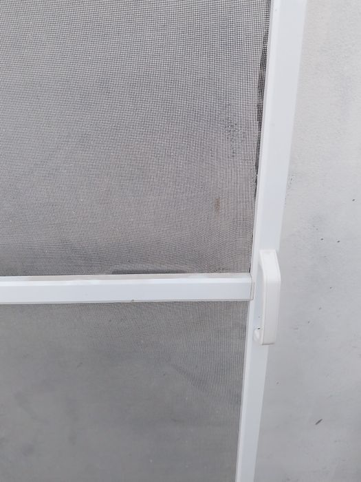 Porta Mosquiteira branca