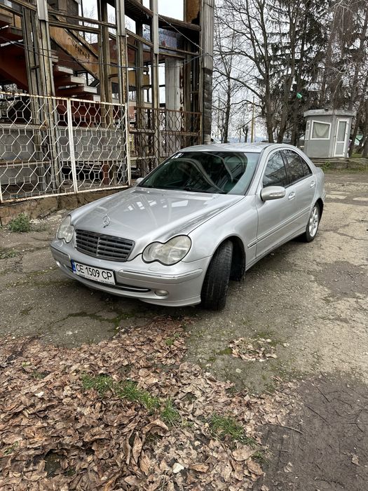 Mercedes-benz c-class(w203)