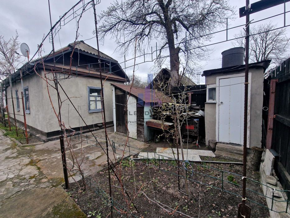 Продається ½ будинку вул. Малої Любові (Станюковича), 4-А Чернігівська