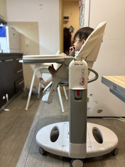 Стільчик- гойдалка для годування  Peg-Perego Tatamia Follow Me