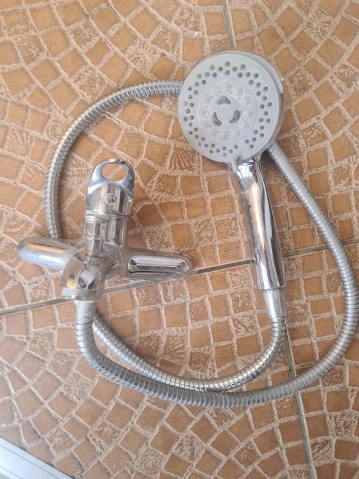 Bateria prysznicowa ze słuchawką