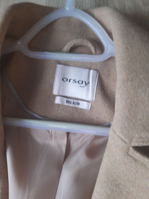 Wełniany płaszcz orsay 40 karmelowy