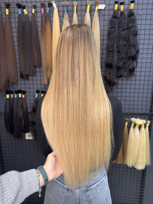 Нарощення волосся