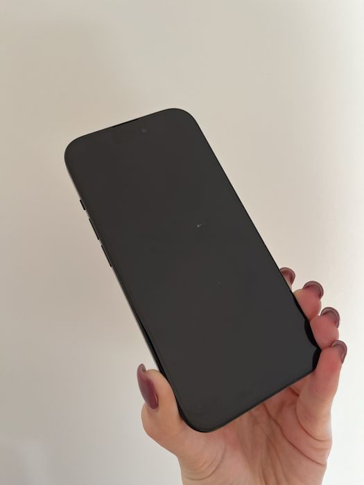 Iphone 15 usado - 128GB - preto