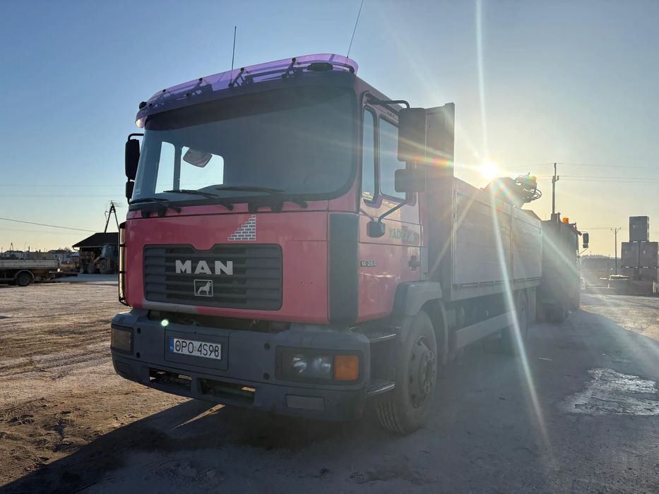 MAN M31  Samochód ciężarowy MAN 14. 264 HDS