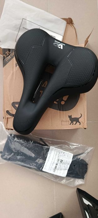 Selim bicicleta confortável e novo