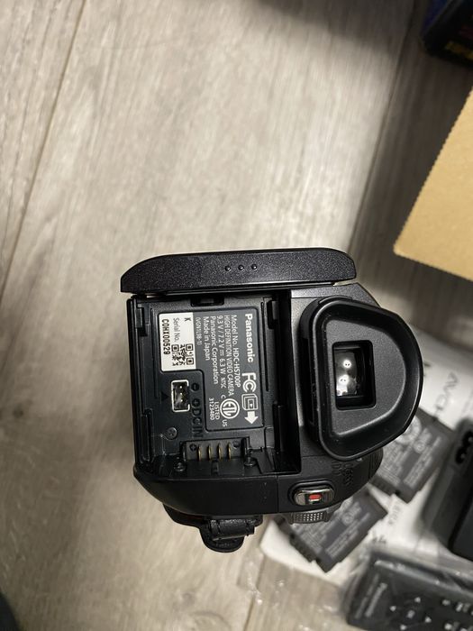 Panasonic HDC-HS700