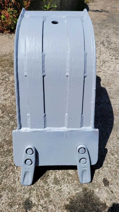 Balde para Retroescavadora