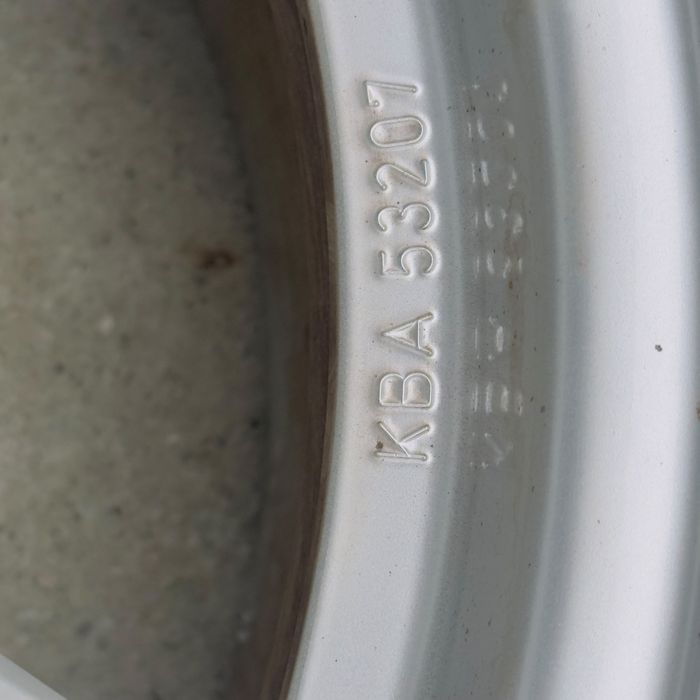 5x112 17" 7j et45 Dezent Audi Seat Skoda Vw nr138