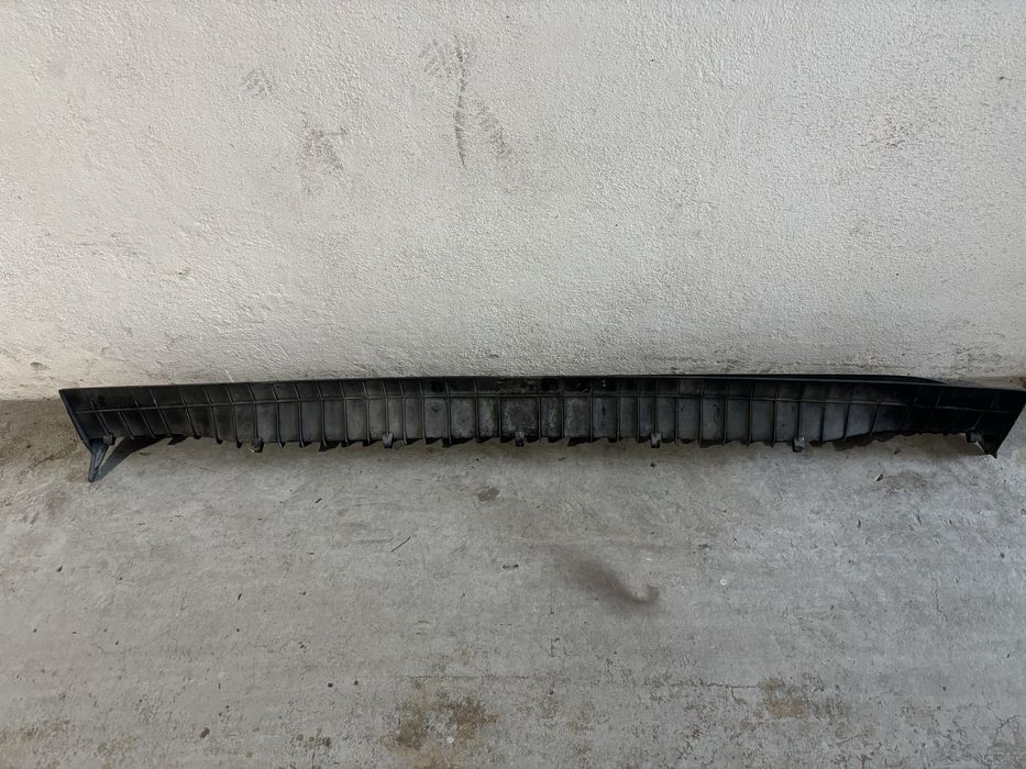 Estribo / Revestimento do Para-choques Traseiro Iveco Daily VI (2014+) – Original Iveco