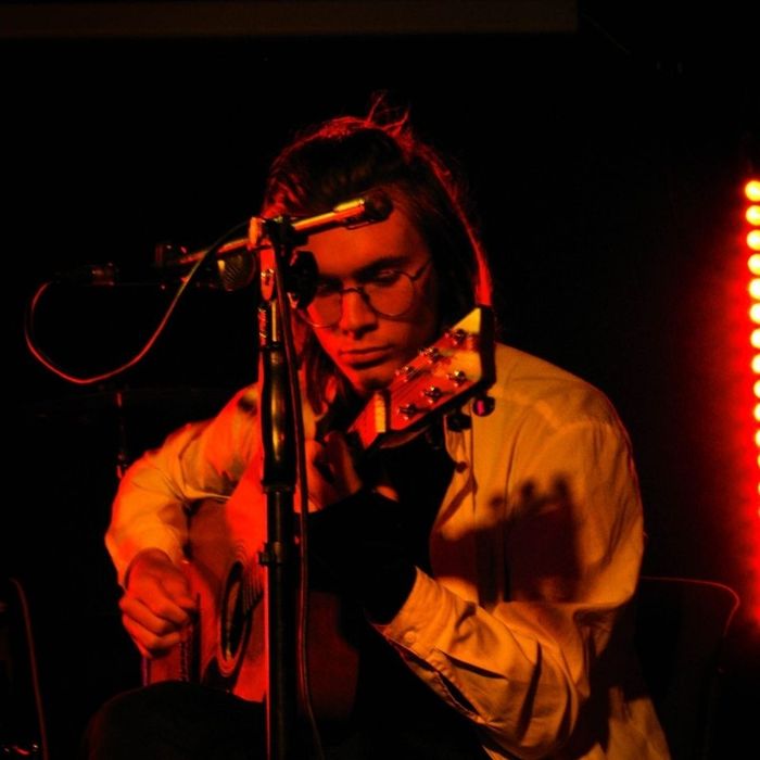 Викладач з гітари, легко навчу грати !