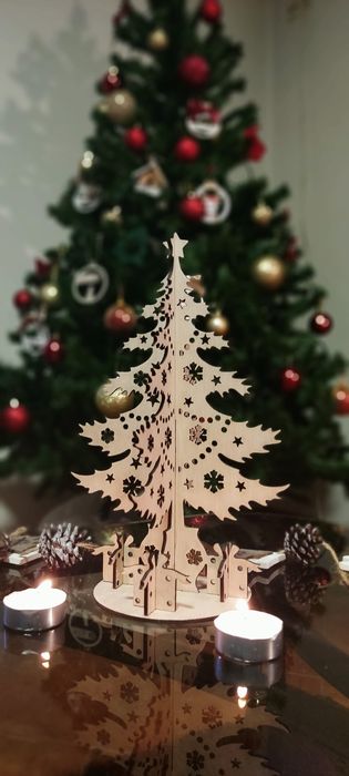 Árvore de Natal em madeira