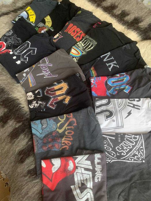 колекція футболок AC/DC, Guns n Roses The Rolling Stones, Pink Floyd
