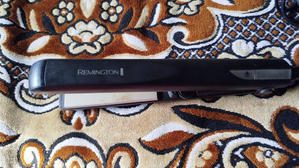 Продам недорого плойку