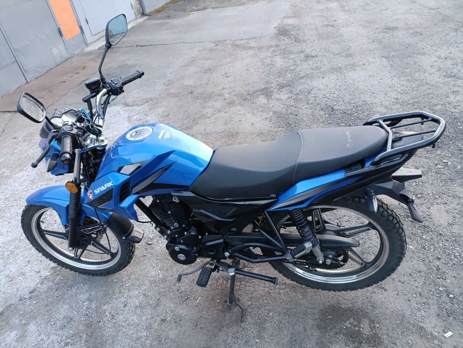 Мотоцикл spark 150